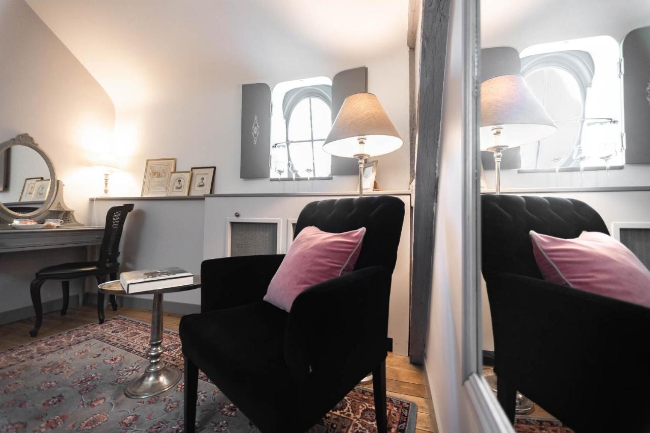 Clos Saint Sulpice Fosse  外观 照片