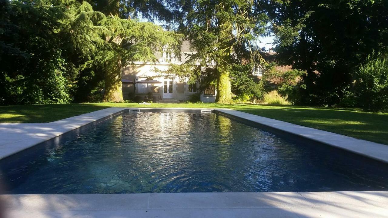 Clos Saint Sulpice Fosse  外观 照片